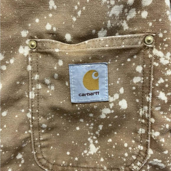 Carhartt OG  Bleach Splattered Chore Coat - Picture 3 of 6
